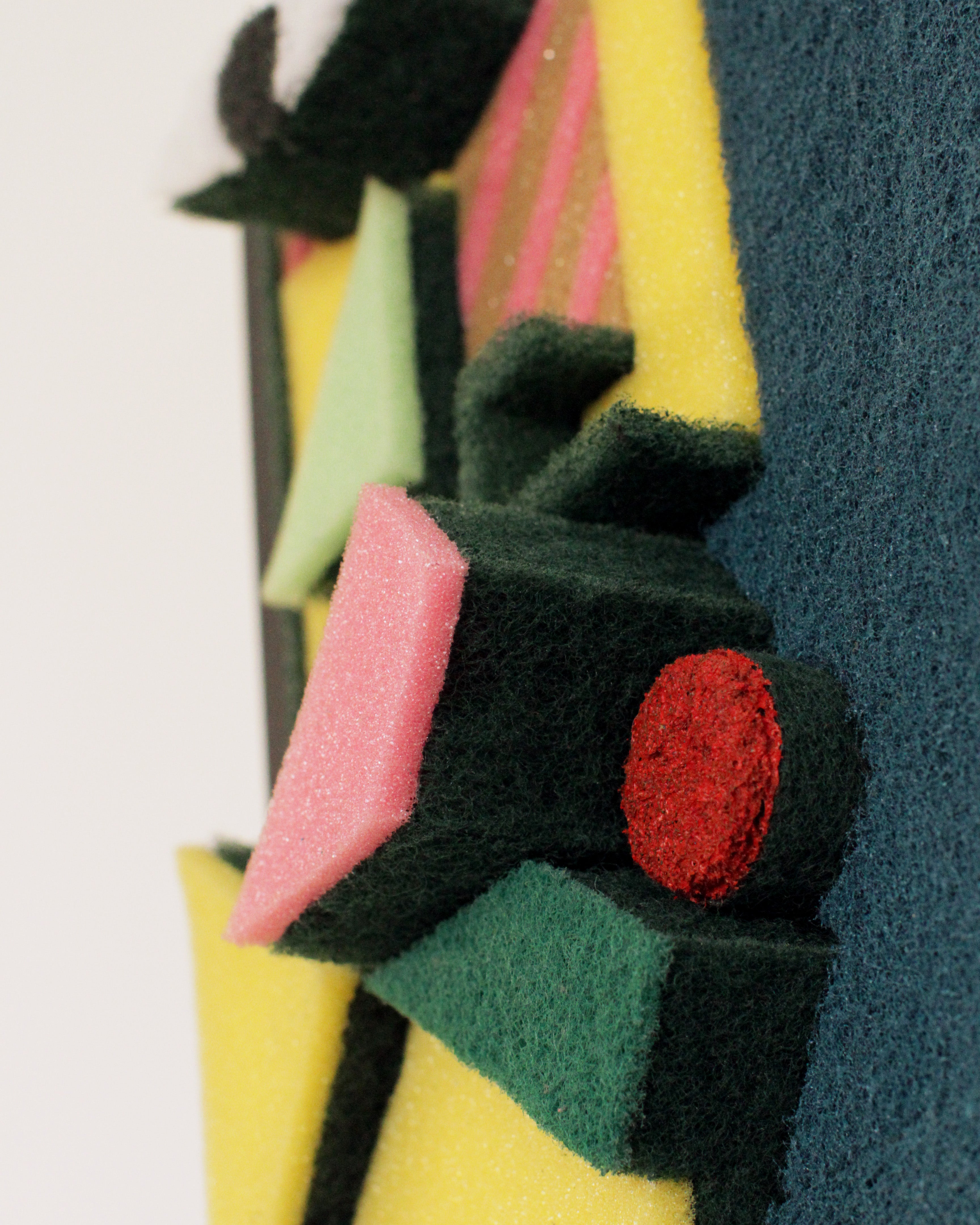 Abstract Geometric Sculpture 'SPONGEPOP NO 1-523' - Sculpture Eni Pullumbi