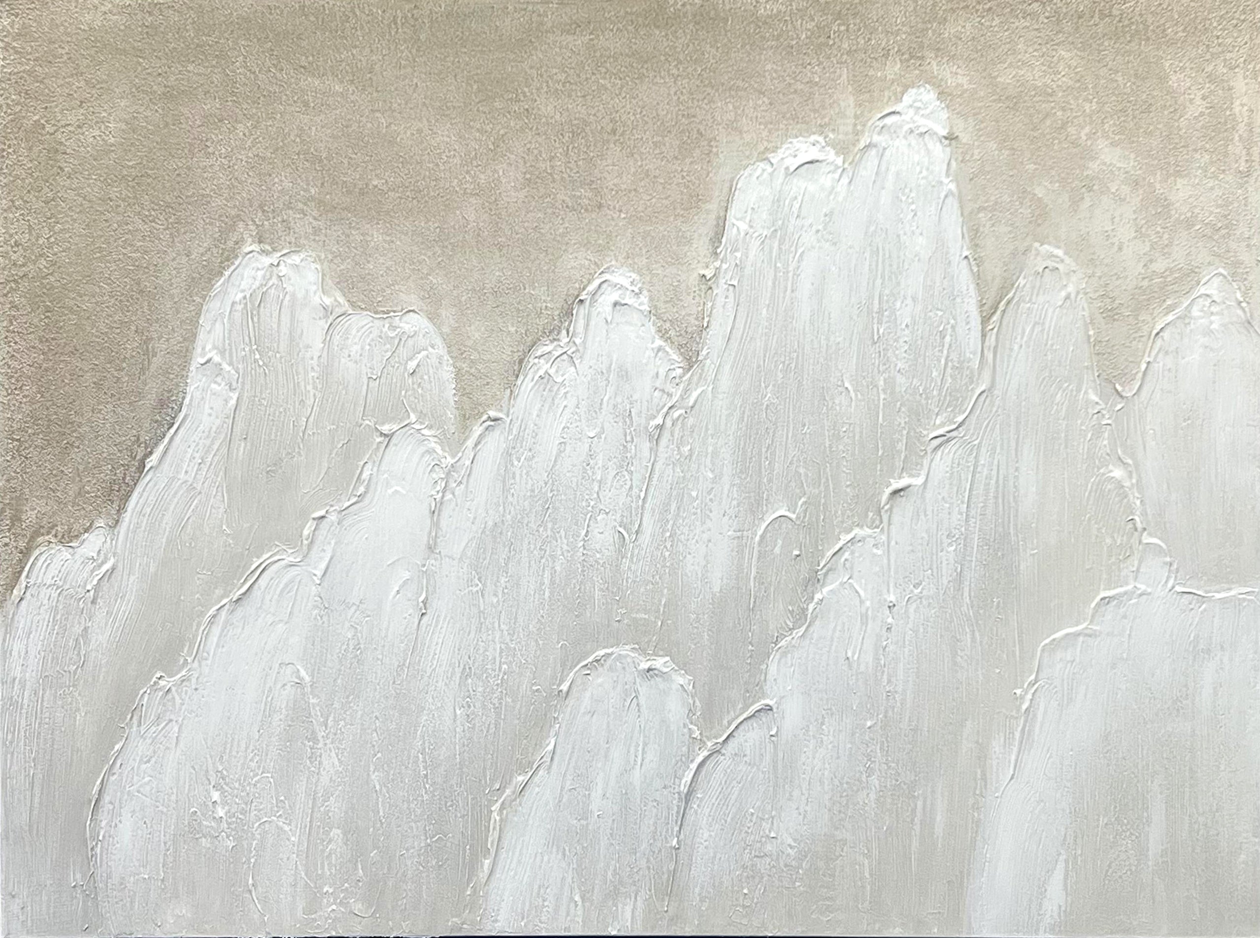 'SILENT REVERBERATIONS' ZHONG XIAOGAO