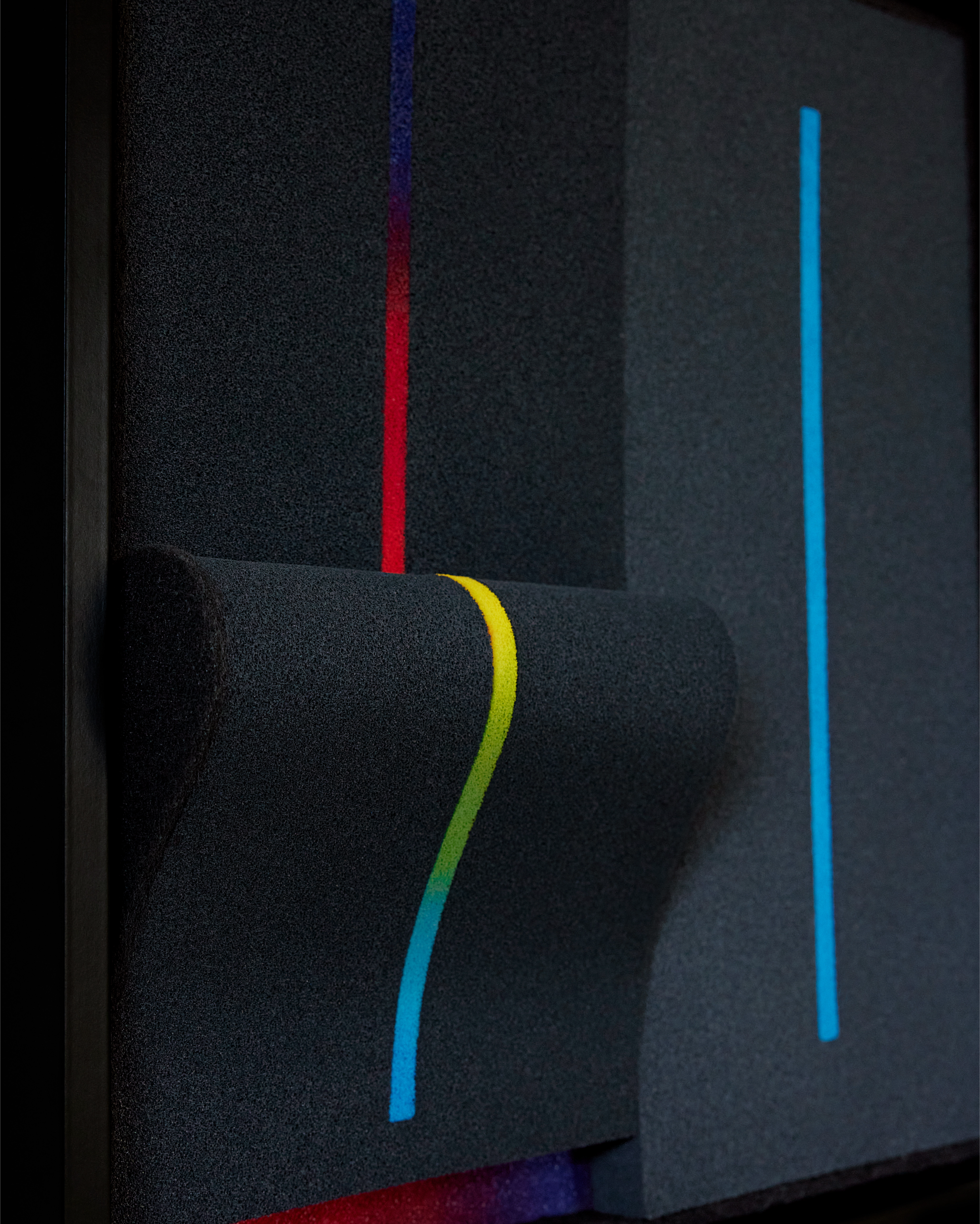 Abstract Sculpture 'THE CURVY AND THE STRAIGHT' - Sculpture Eni Pullumbi