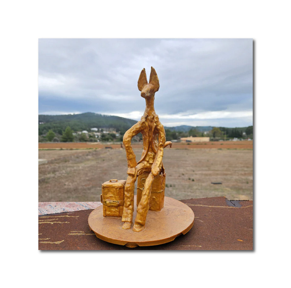 Sculpture 'MINI TRAVELLER' - Eco resin Christopher Stone