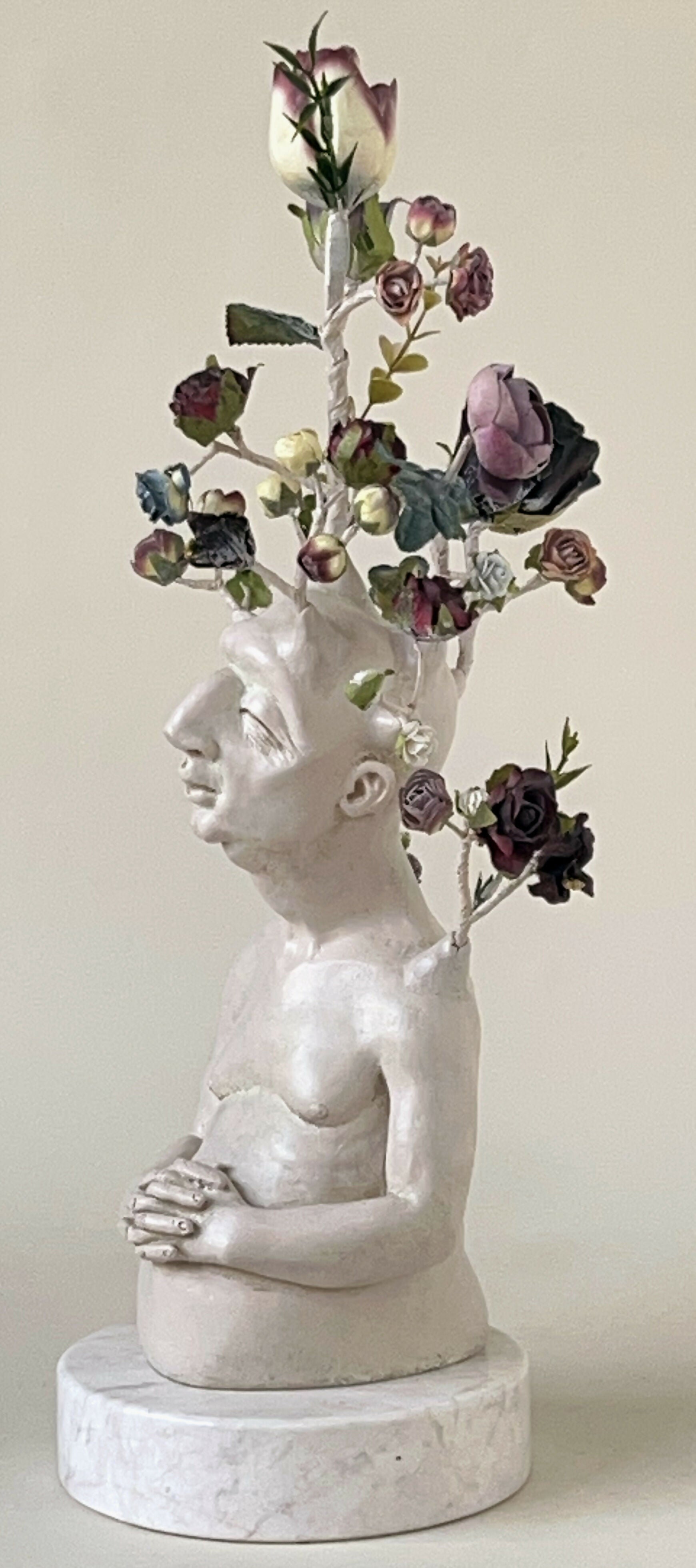 Figurative Sculpture Surrealism LA GERMINAZIONE DELLA PACE Francesca Dalla Benetta