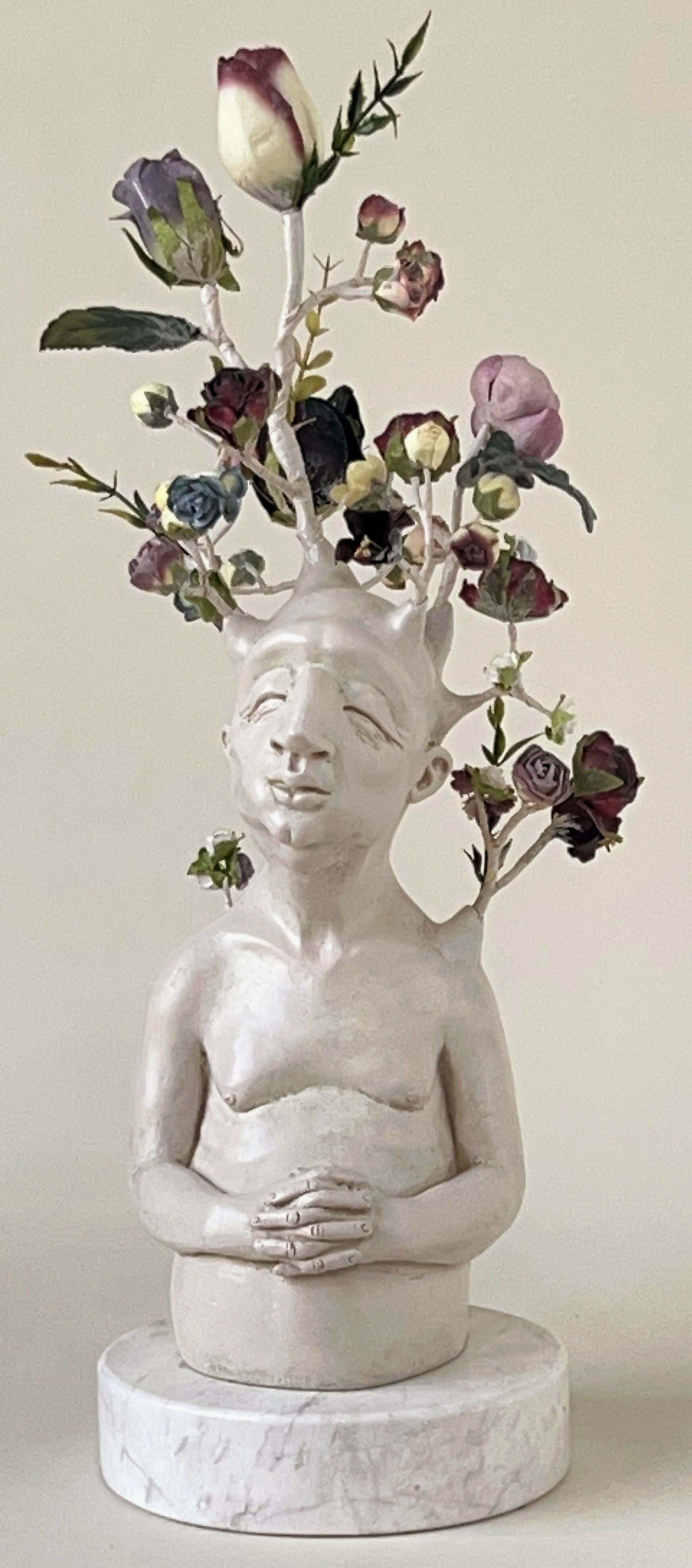 Figurative Sculpture Surrealism LA GERMINAZIONE DELLA PACE Francesca Dalla Benetta